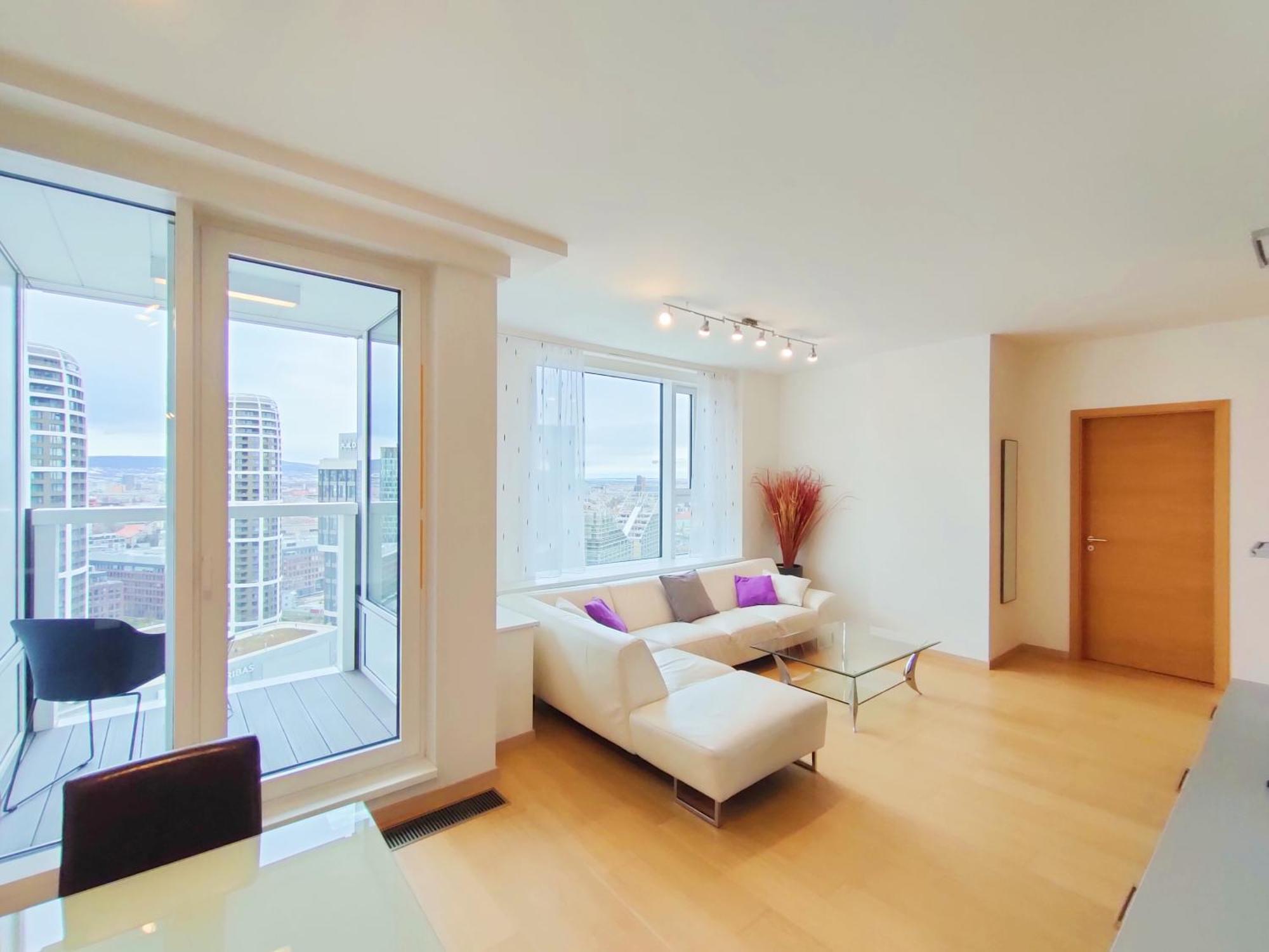 Sag Romantic 22 Floor Panorama City Free Parking Free Wifi Bratislava Buitenkant foto