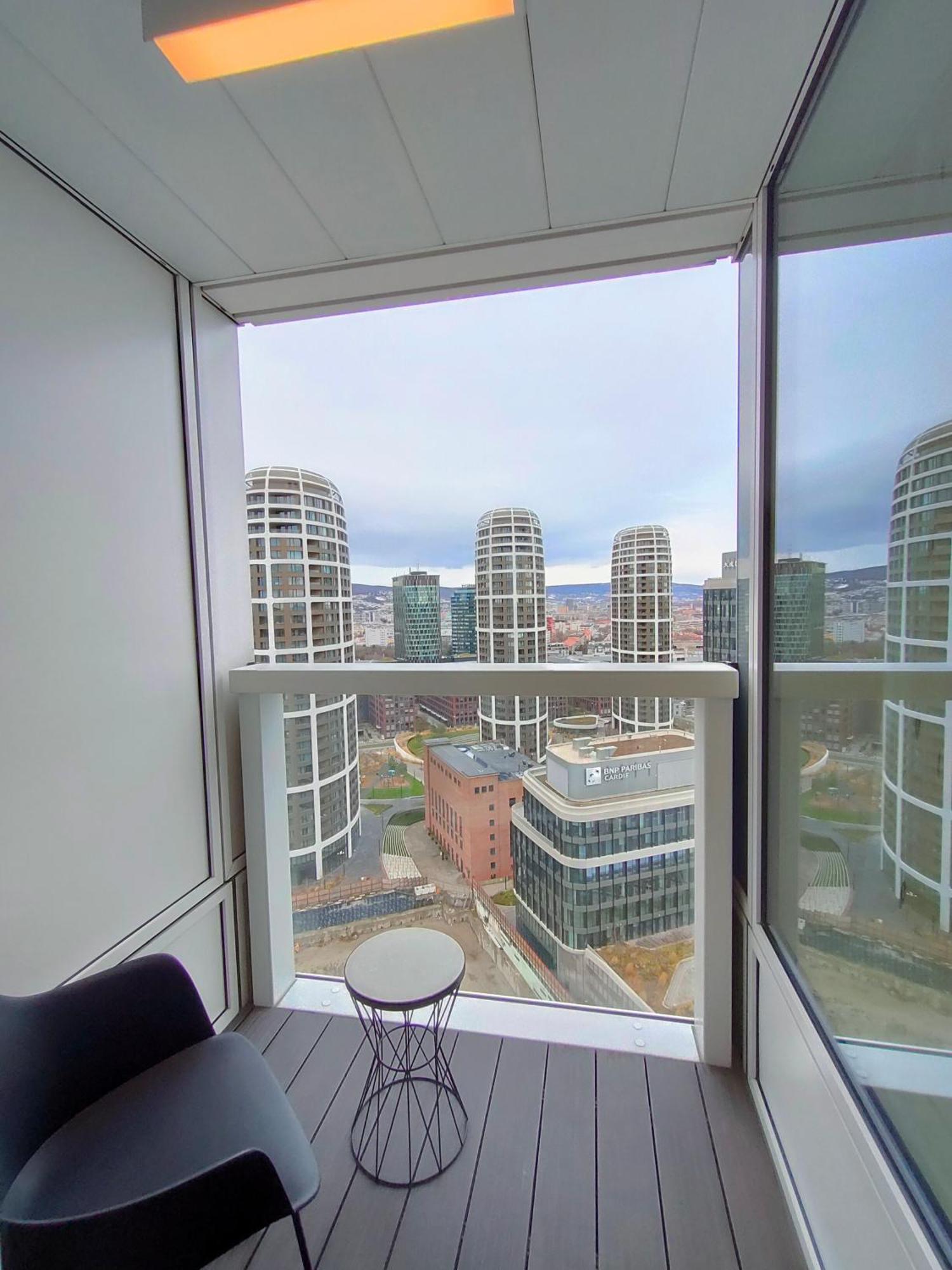 Sag Romantic 22 Floor Panorama City Free Parking Free Wifi Bratislava Buitenkant foto