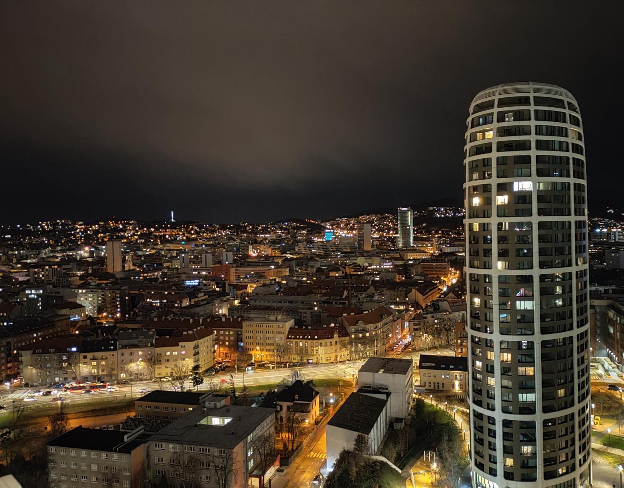 Sag Romantic 22 Floor Panorama City Free Parking Free Wifi Bratislava Buitenkant foto